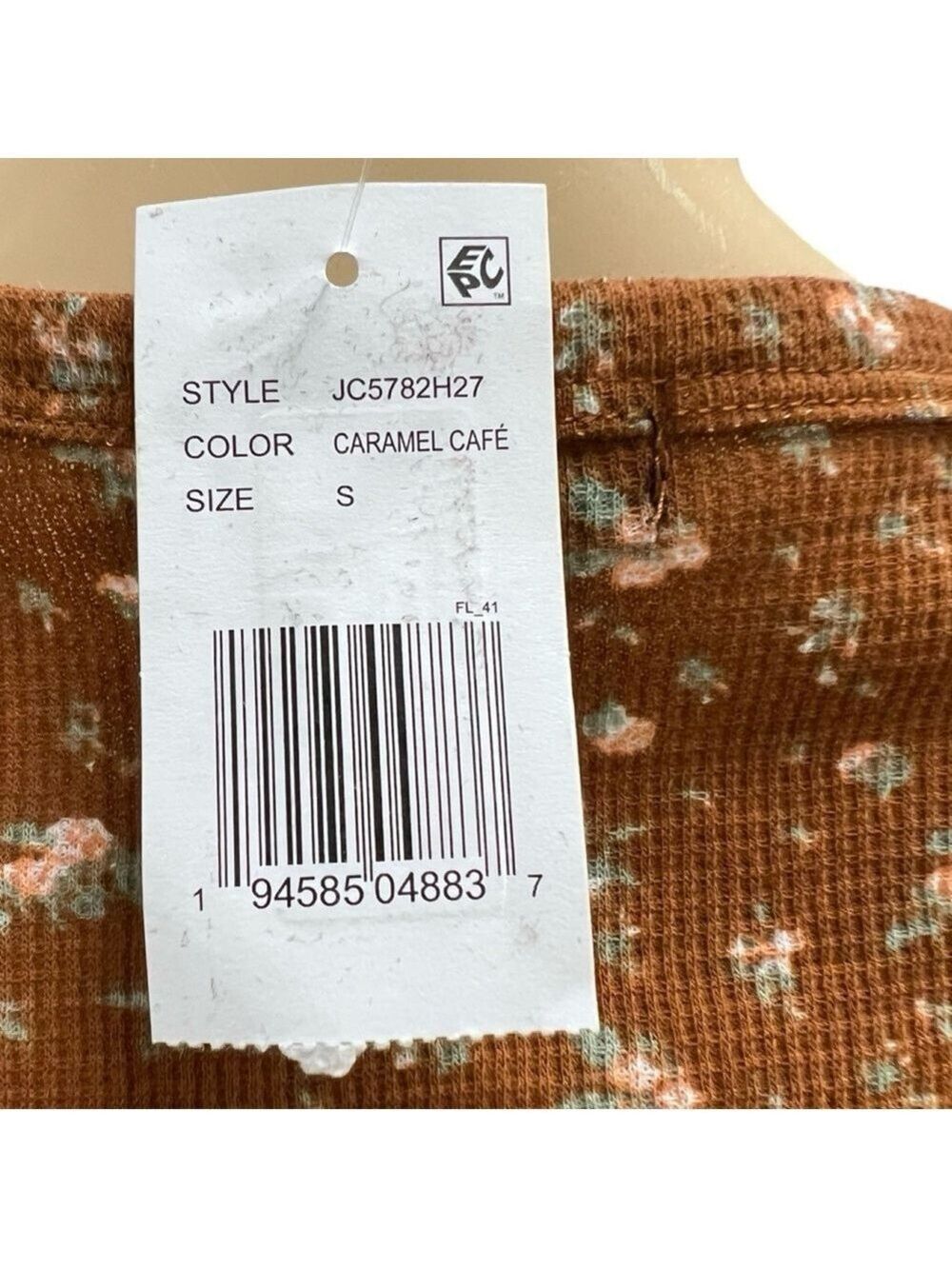 NWT Miss Chevious Floral Top - Picture 3 of 5